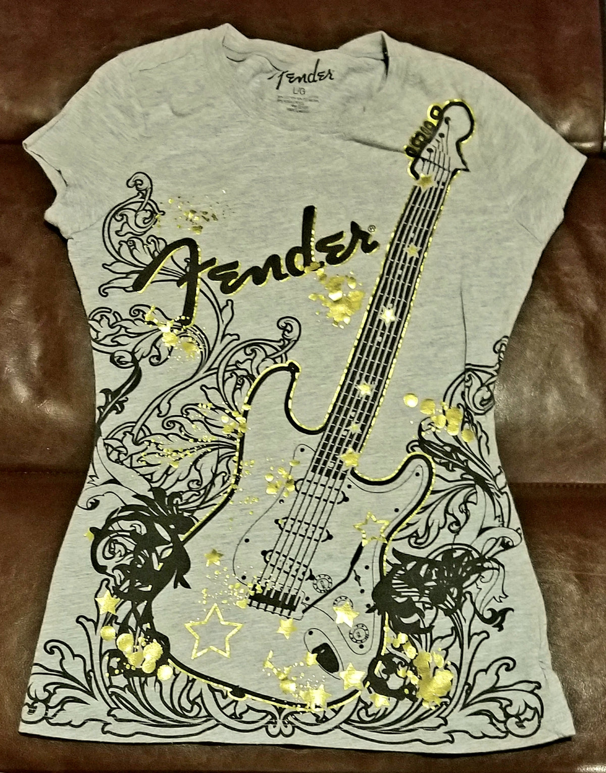 FENDER GUITAR T-Shirt Women's LARGE