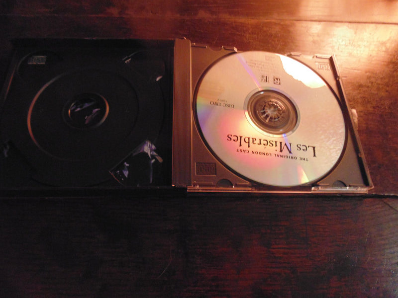 Les Miserables 2 CD, Original London Cast, Fatbox w/ Booklet