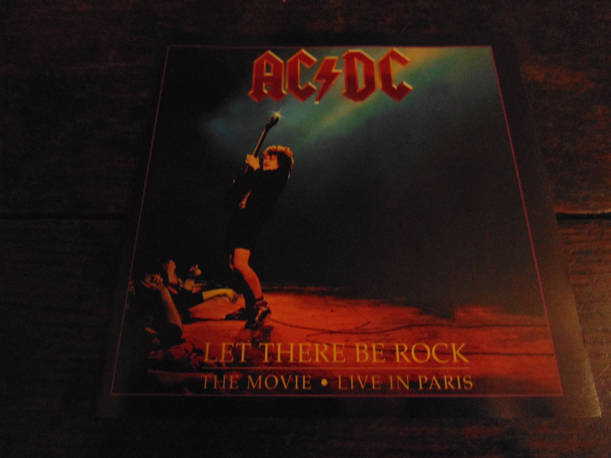 ACDC, - 2 Let be Rock, The Movie Live in Paris – Fibits