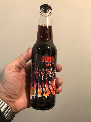 KISS Cola by Rocket Fizz, Mistake on the label, KISS Destroyer Kola