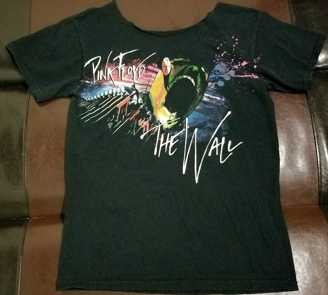 Pink Floyd The Wall T-Shirt Men's Small / Women's Medium - Neck Cutout